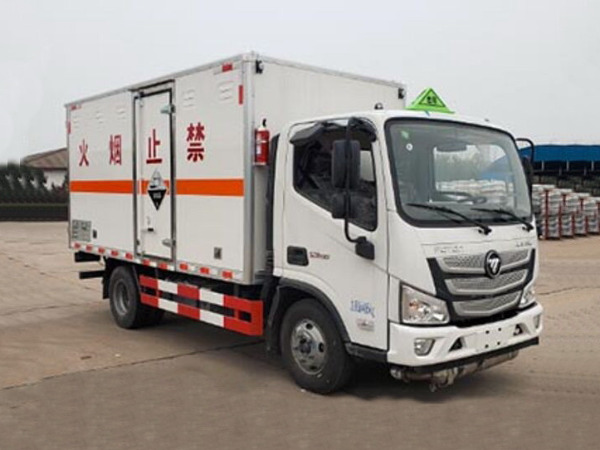 歐馬可藍(lán)牌腐蝕性物品廂式運輸車